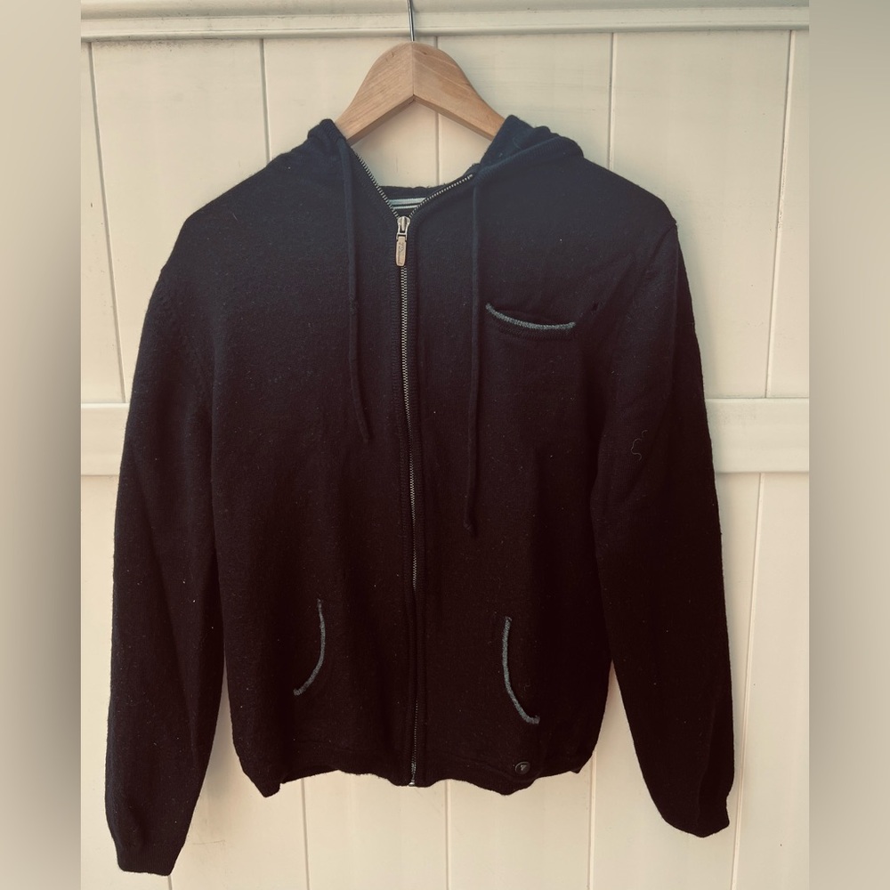 7 Diamonds 100% wool